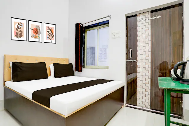 AC Deluxe Room